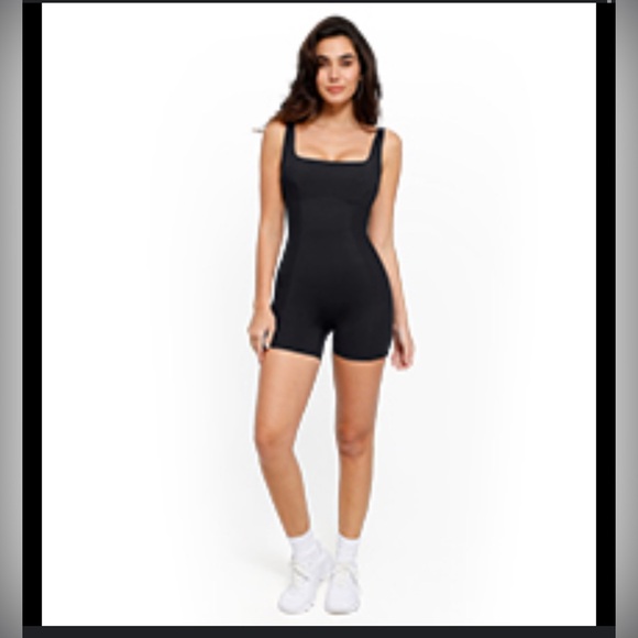 Popilush ribbed romper with built in shape wear - Picture 1 of 9
